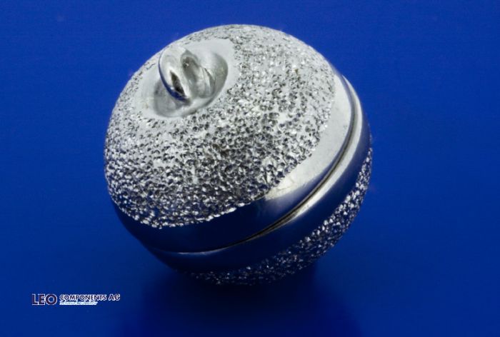 Magnetschliessen / Kugelform / brillantiert / 925 Silber 1