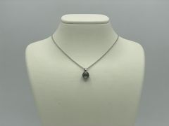 42cm 14ct white gold chain with tahitian pearl